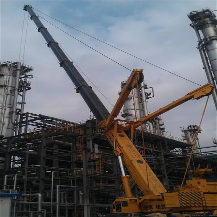 金城江吊板房的吊车