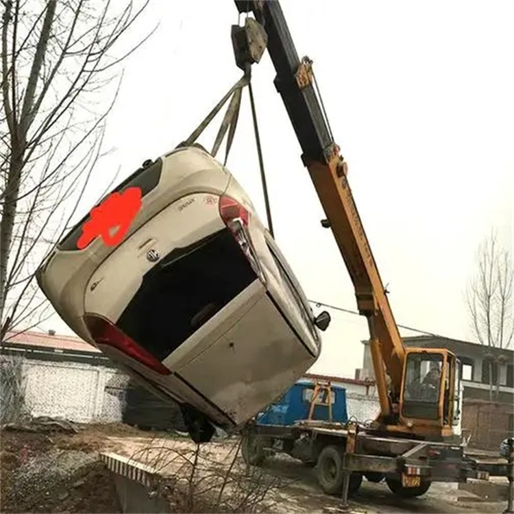 金城江吊车救援小汽车怎么吊